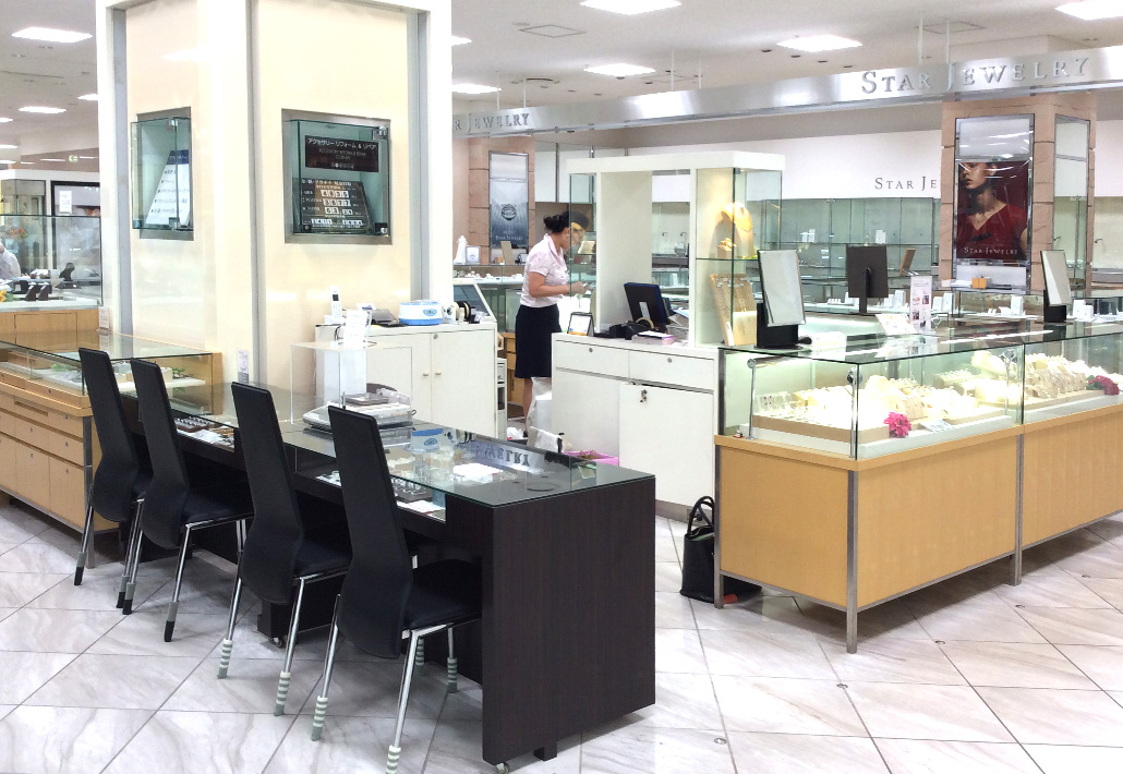 伊勢丹立川店2階アクセサリー|ジュエリーリフォーム&リペアコーナー リクチュリエ